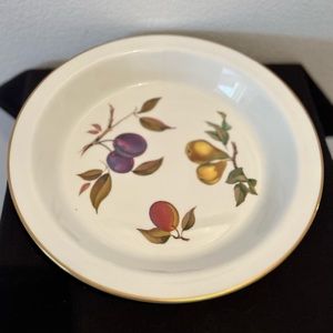 Vintage Royal Worcester Evesham Pattern Pie Plate 10.5”